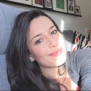 Meet your Posher, Yana